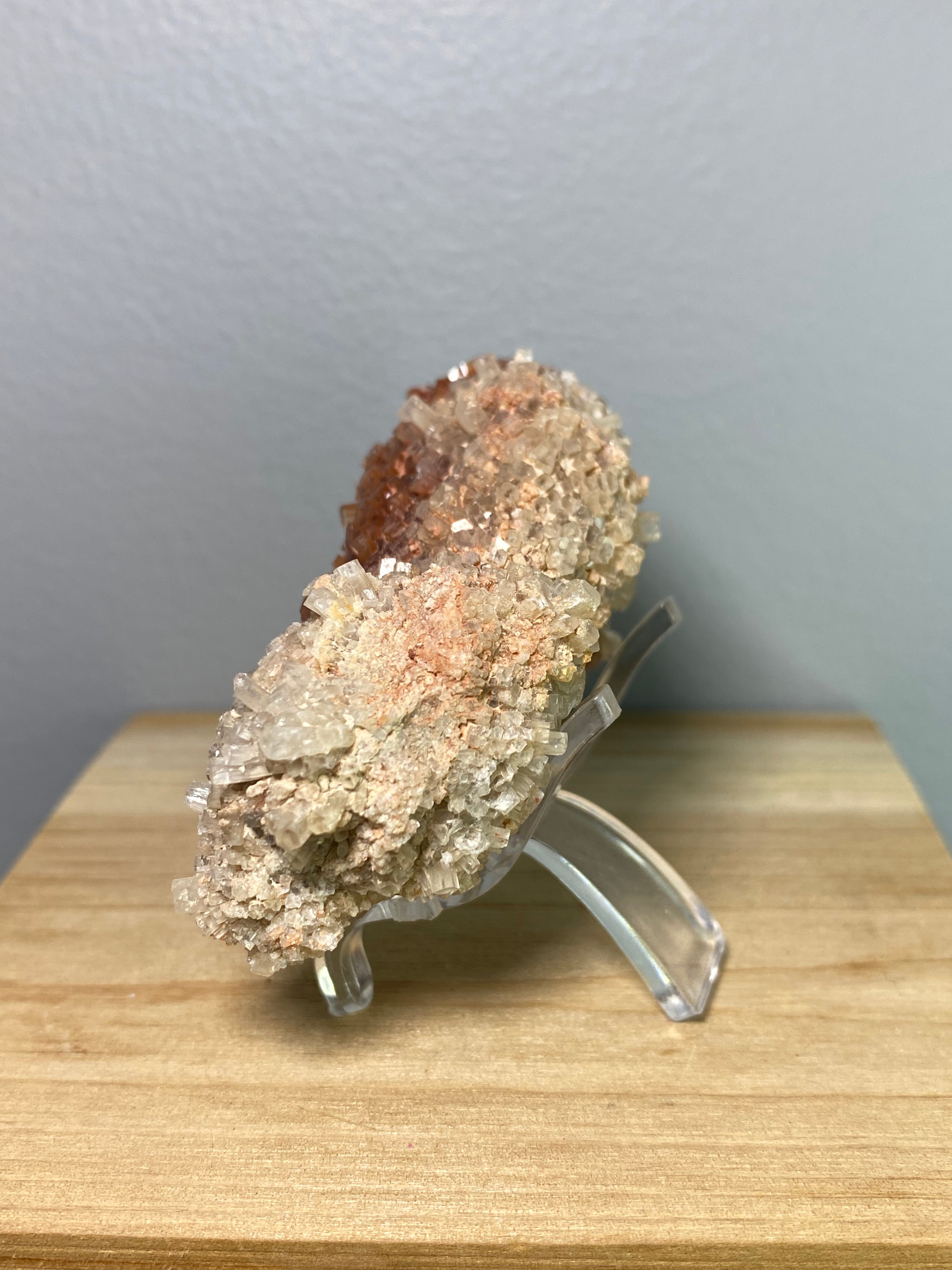 Red/White Aragonite