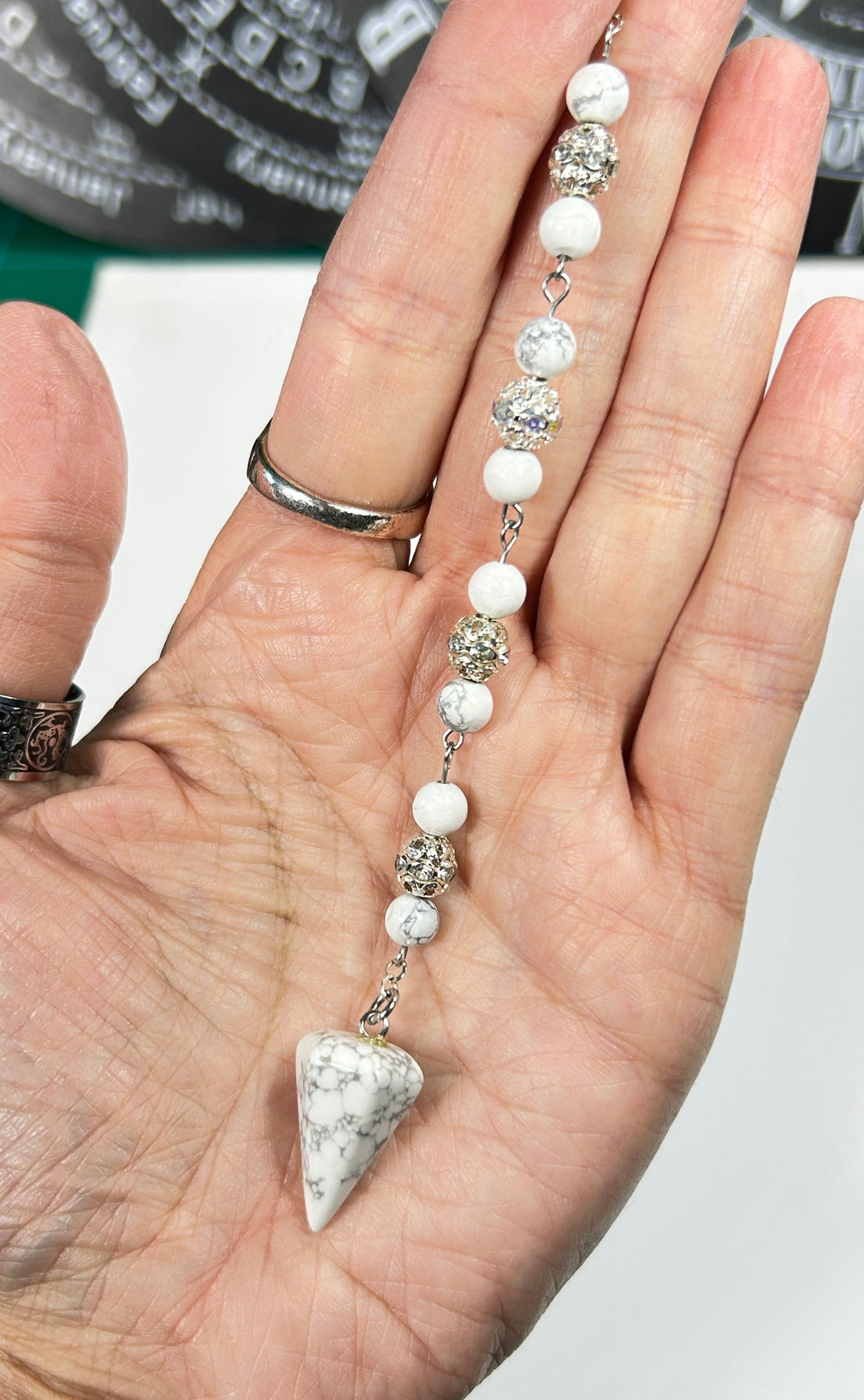 Small Howlite Pendulum