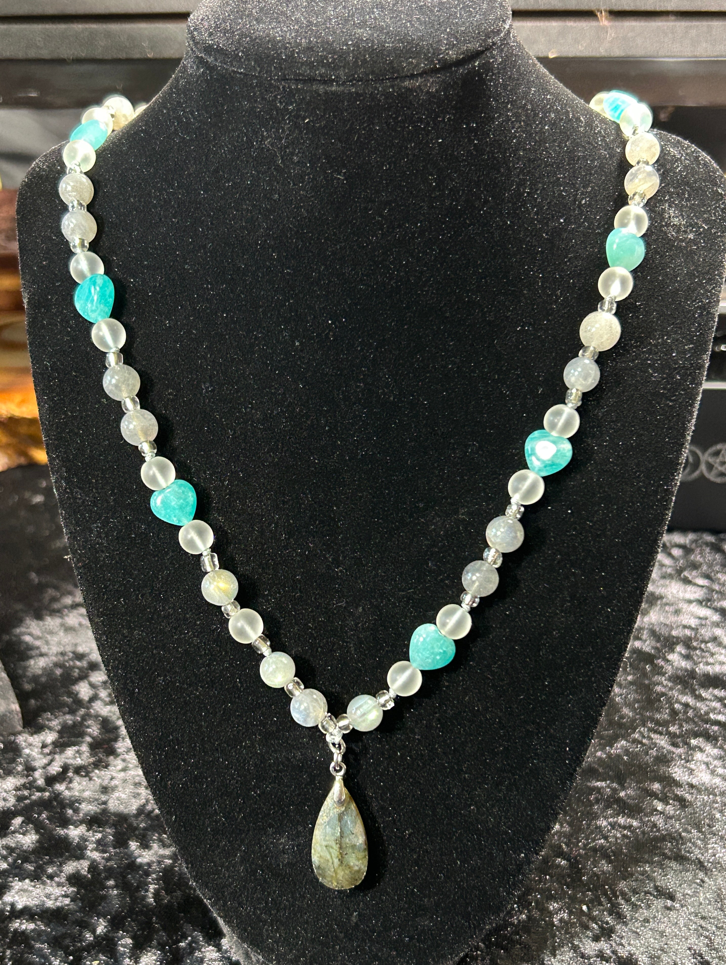 Stunning HQ Hand Knotted Labradorite &amp; Amazonite Necklace
