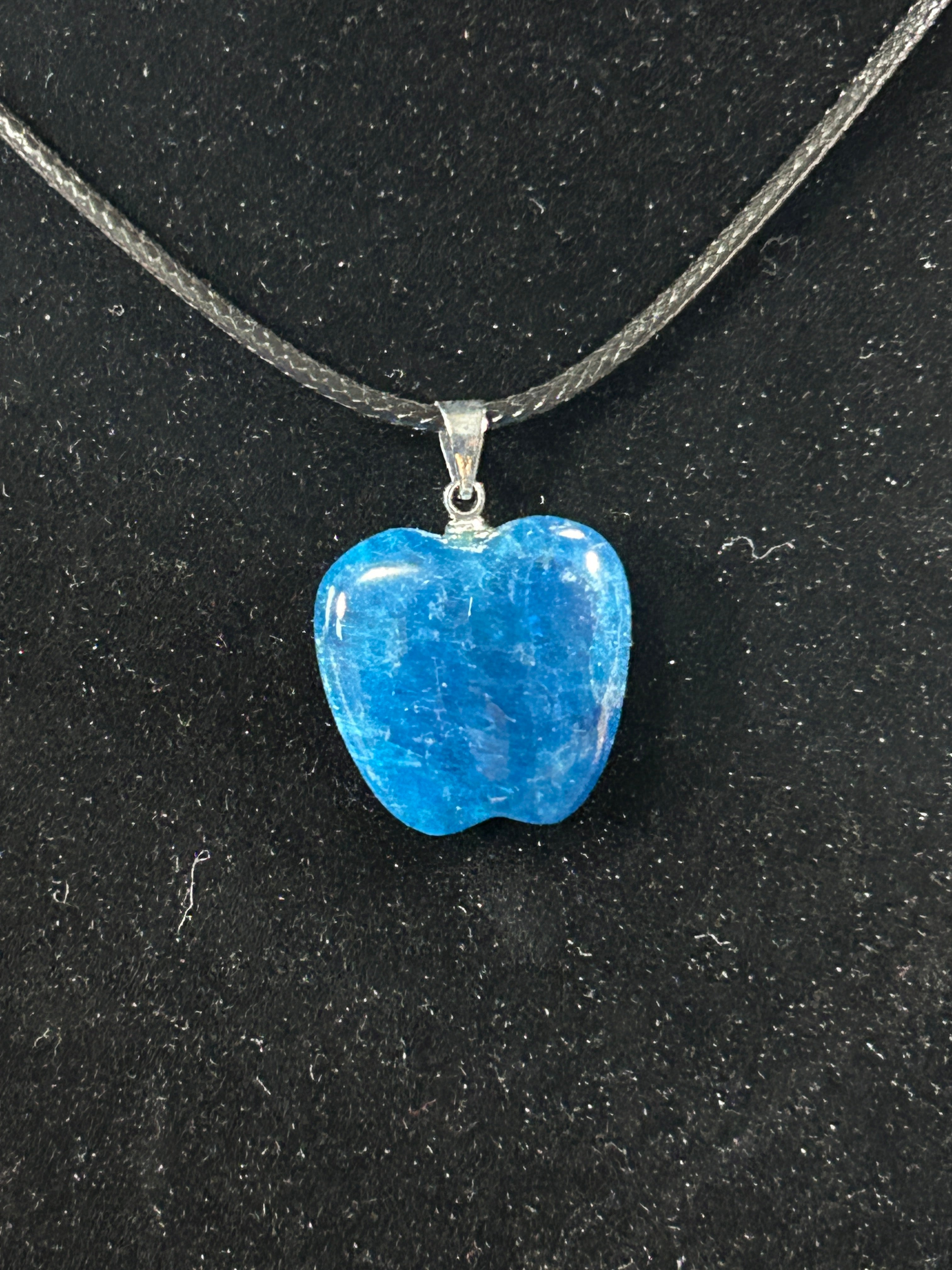 Gorgeous HQ Gemmy Blue Apatite Apple Pendant