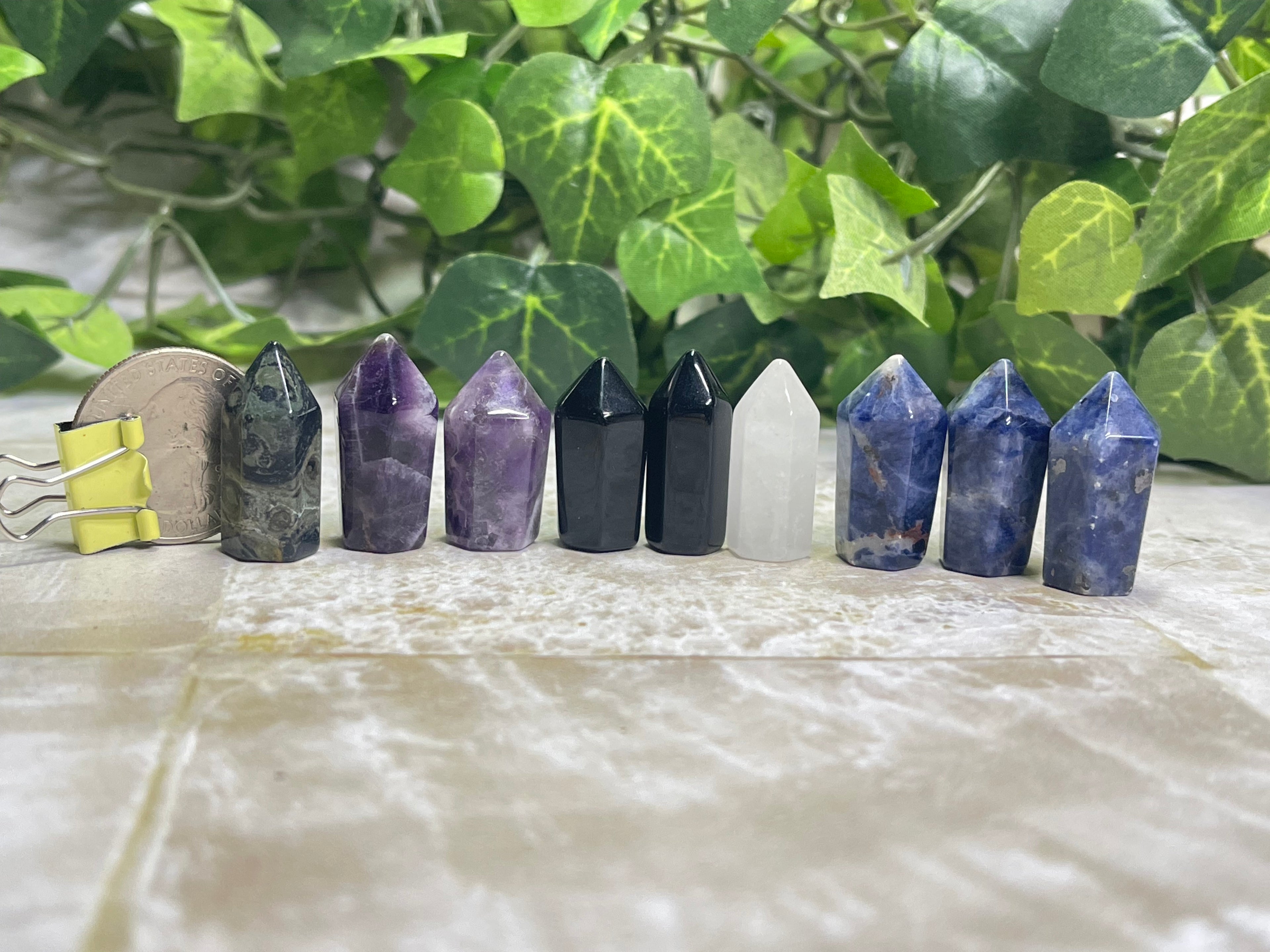 Mini Crystal Point - Choose your Material