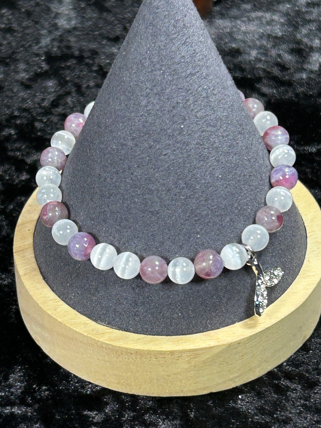 Beautiful HQ Unicorn Stone &amp; Selenite Beaded Stretch Bracelet