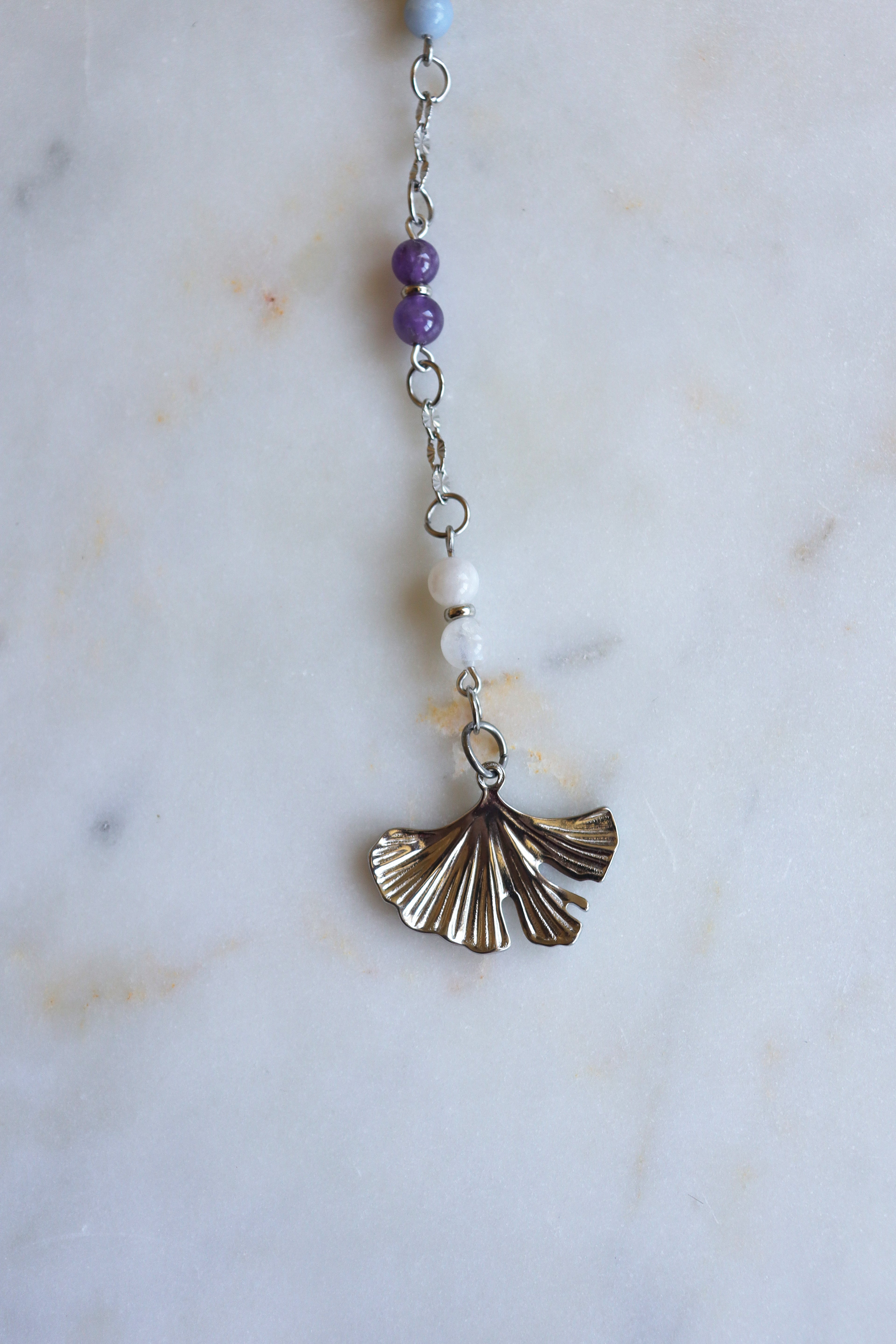 7 Chakra Crystal Pendulum – Clear Quartz Point, Ginkgo Charm, Spiritual Divination Tool