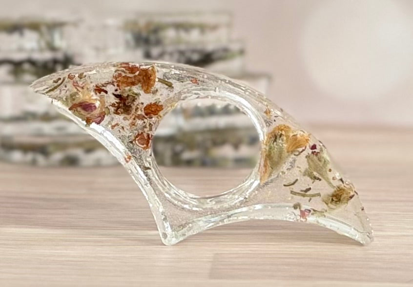 Resin with Jasmine Thumb Page Holder