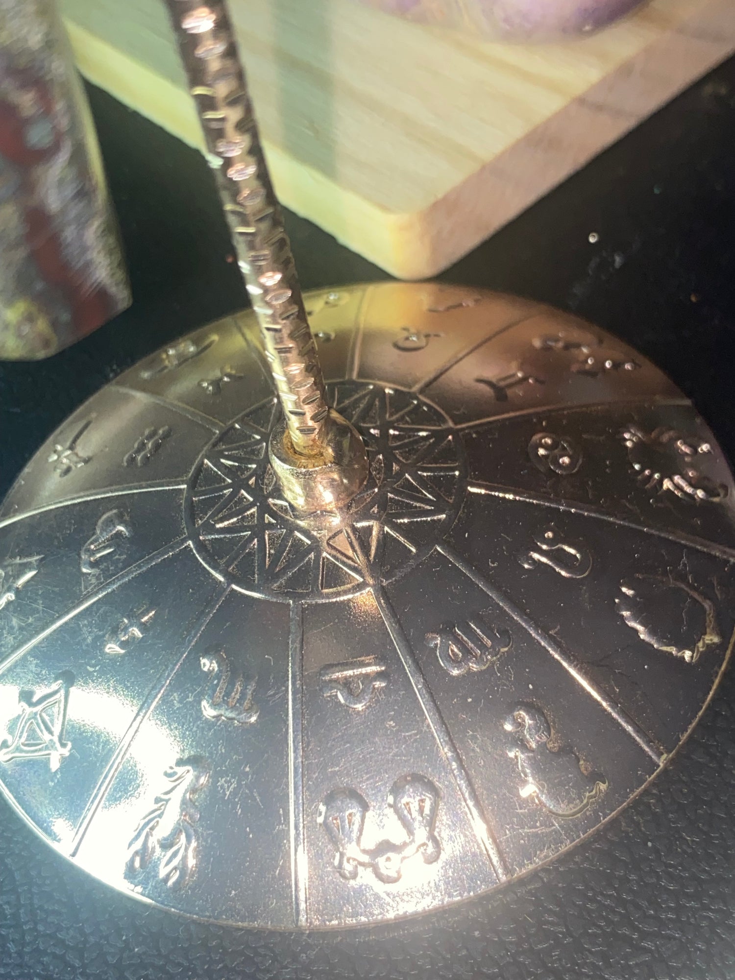 Dragons Blood With Rose Gold Zodiac Stand