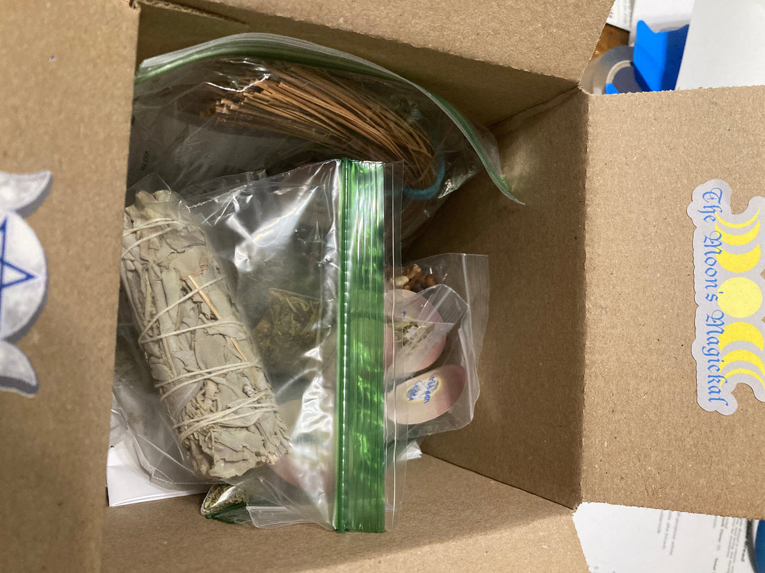 Handcrafted Monthly Luna Magick Full Moon Boxes