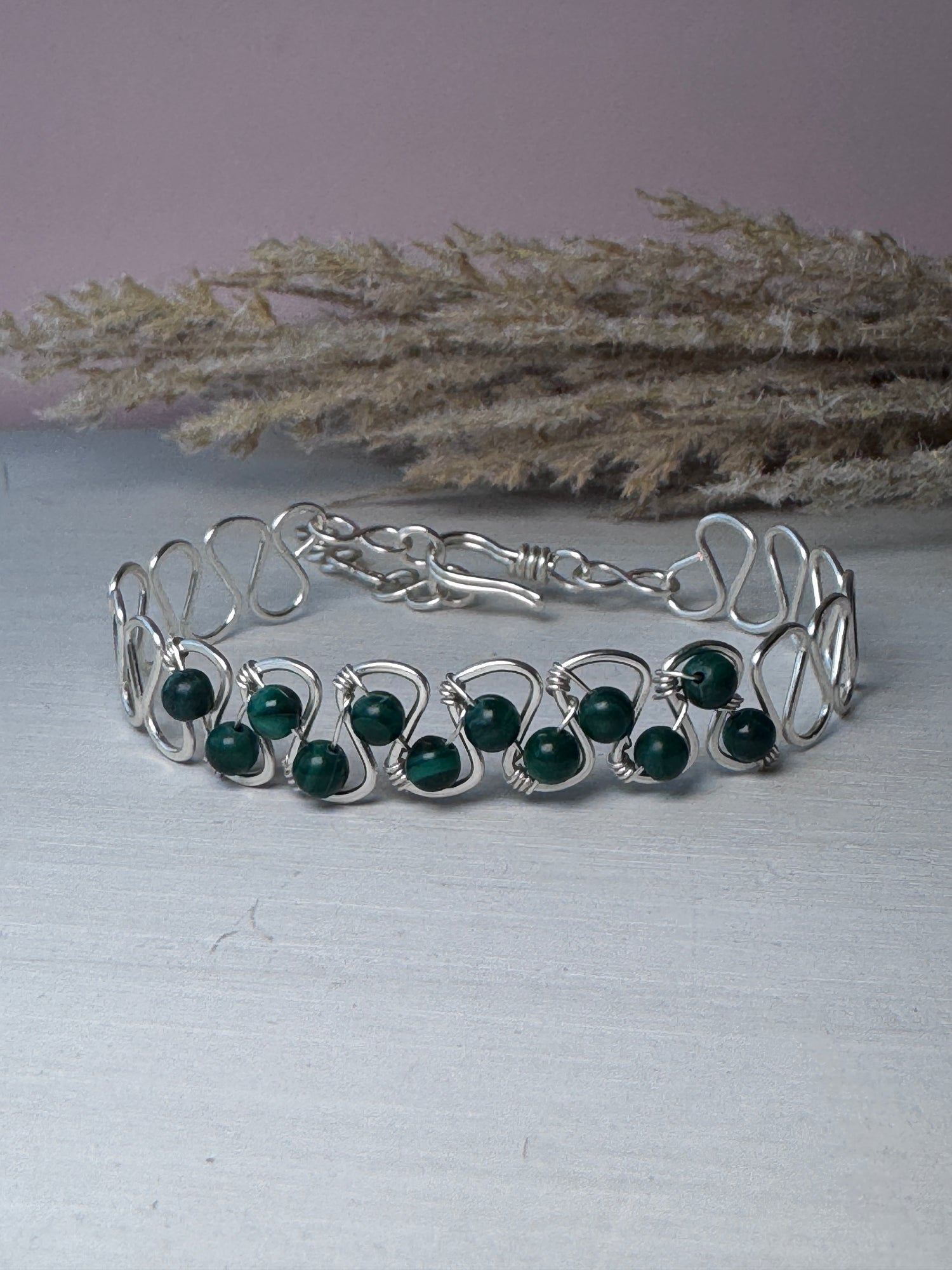 Wavy Silver Wire Bracelet with Malachite Gemstones