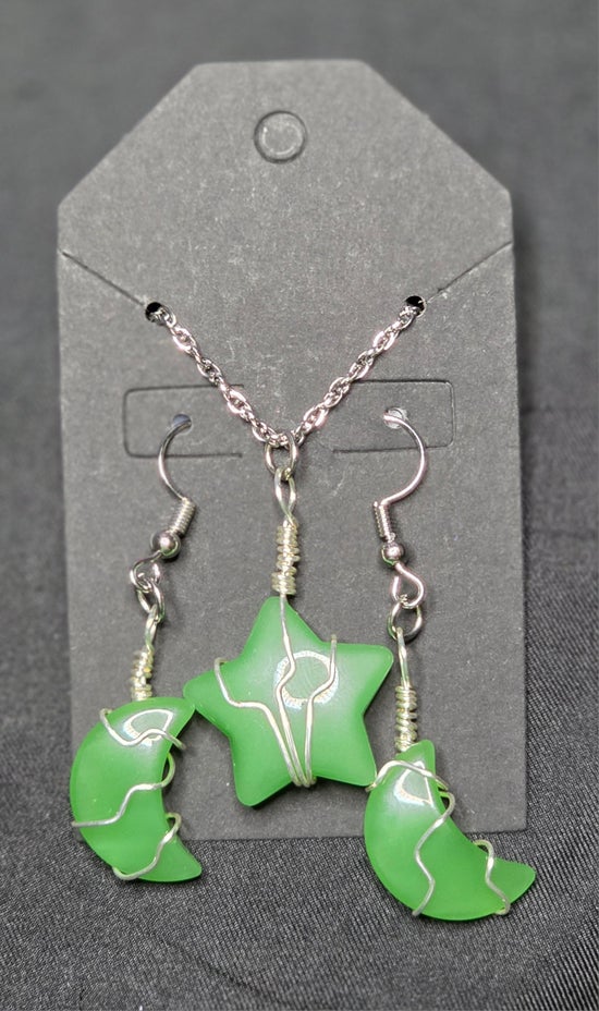 Green Aventurine Moon and Star Earring and Necklace Set