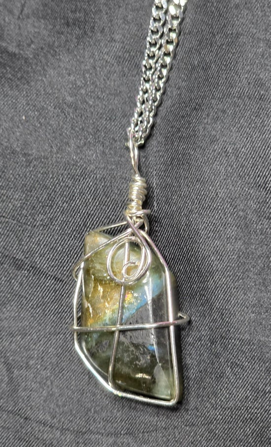 Labradorite Necklace with Spiral