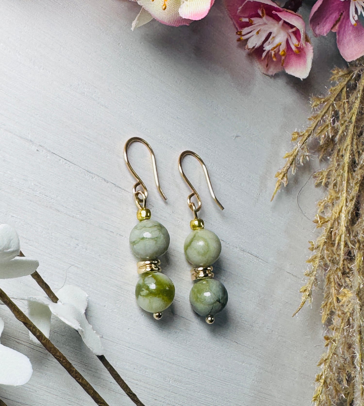 Qinghua Jade Gold Earrings