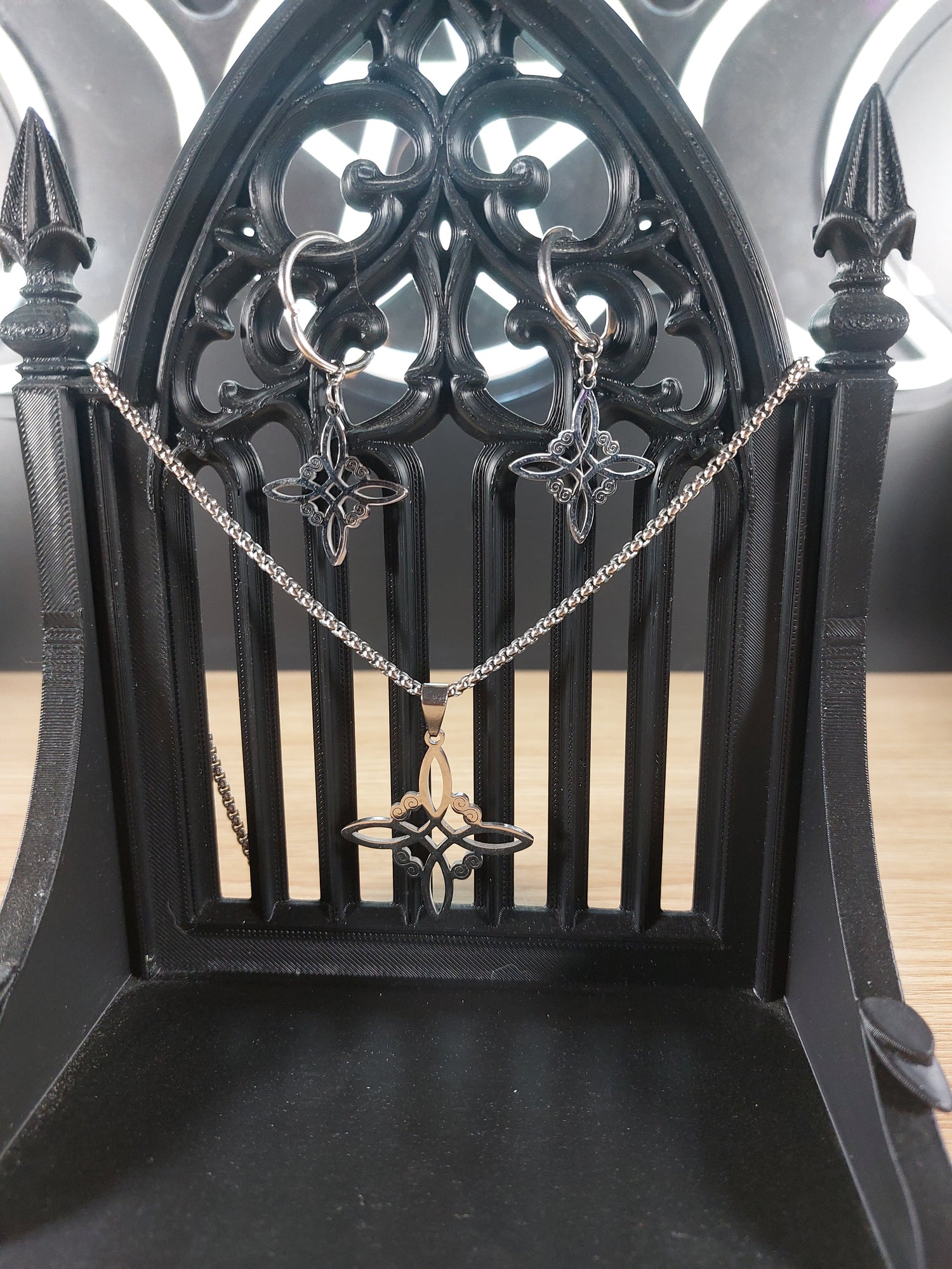 Stainless Steel Witches Knot Necklace &amp; Earring Set