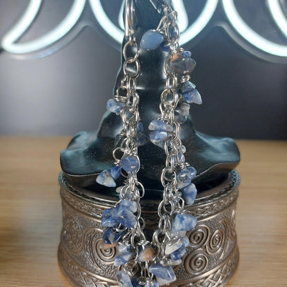 Sodalite chip bracelet, 8in, with blue sodalite chips on stainless steel chain.