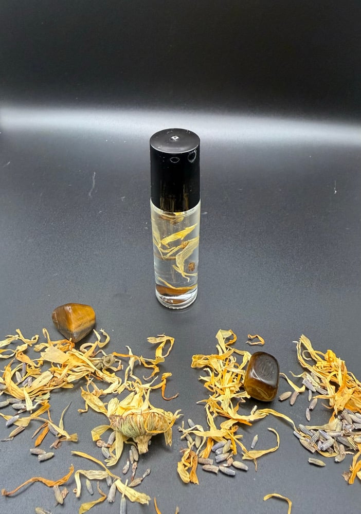 Rooted Ritual — Grounding Ritual Oil (Roller)