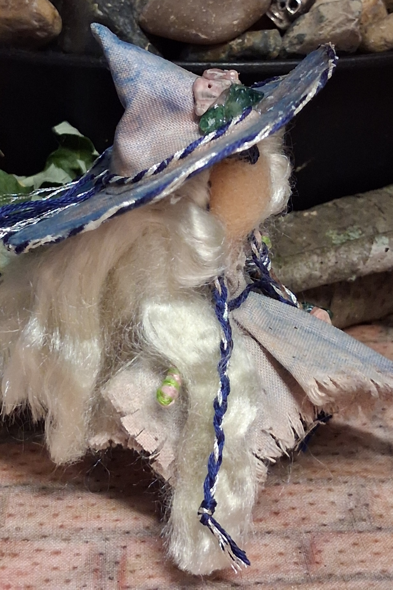 Spirit Doll Willow Iyam Hexenfreund